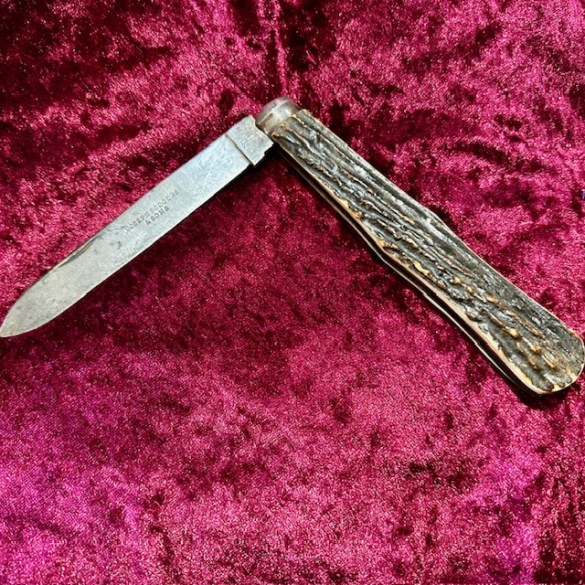 Armoury Antiques and Militaria Victorain Folding Knife 1